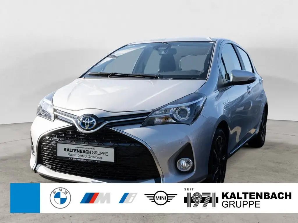 Photo 1 : Toyota Yaris 2016 Hybride