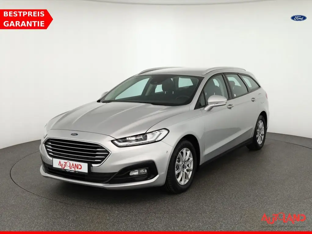 Photo 1 : Ford Mondeo 2019 Petrol