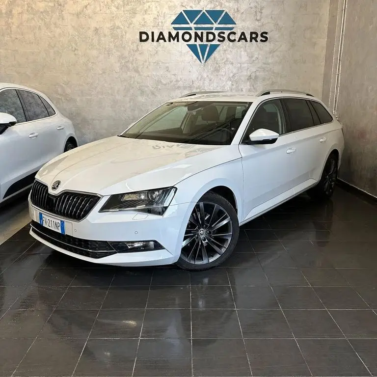 Photo 1 : Skoda Superb 2019 Diesel