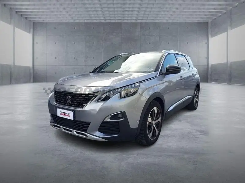 Photo 1 : Peugeot 5008 2017 Diesel