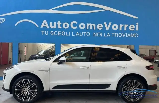 Photo 1 : Porsche Macan 2018 Petrol