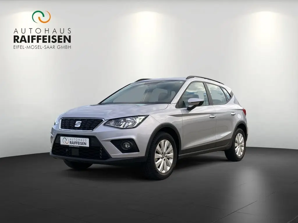 Photo 1 : Seat Arona 2021 Petrol