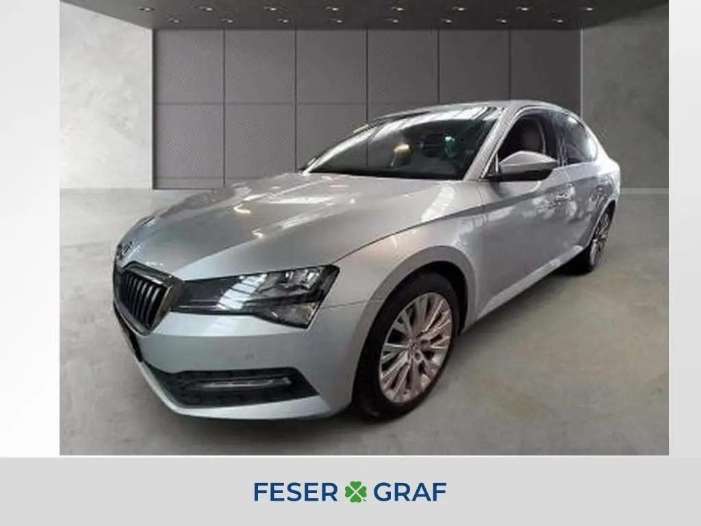 Photo 1 : Skoda Superb 2021 Diesel