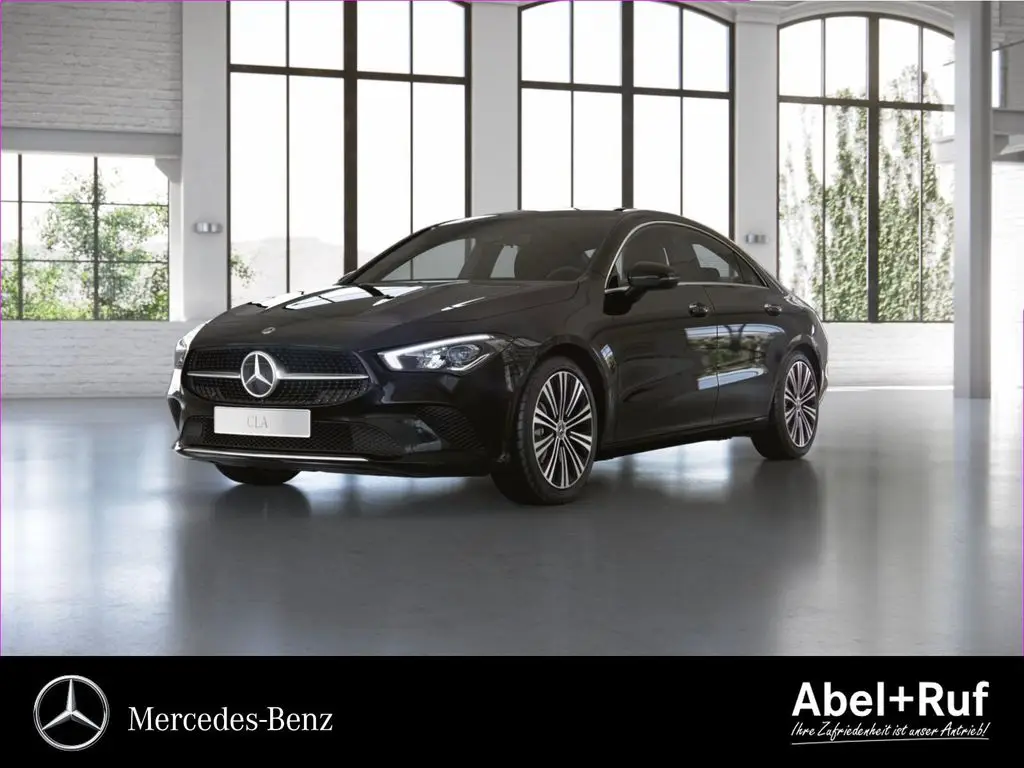 Photo 1 : Mercedes-benz Classe Cla 2023 Petrol