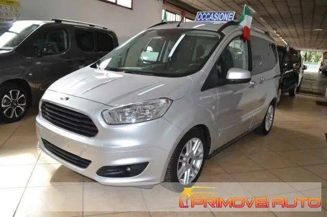 Photo 1 : Ford Tourneo 2015 Autres