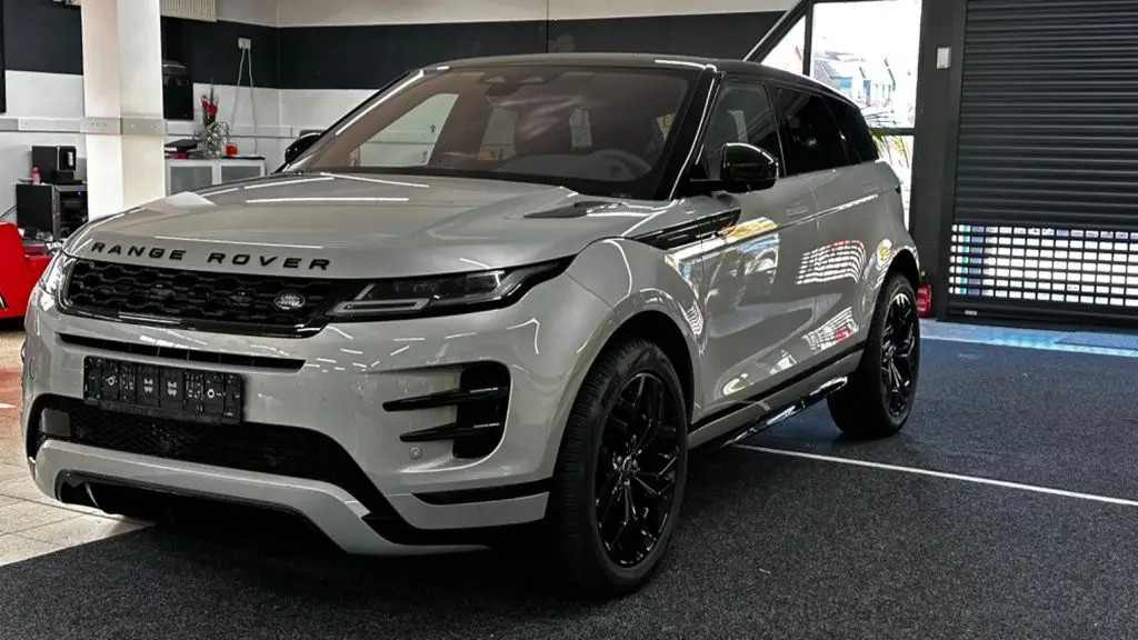 Photo 1 : Land Rover Range Rover Evoque 2022 Petrol