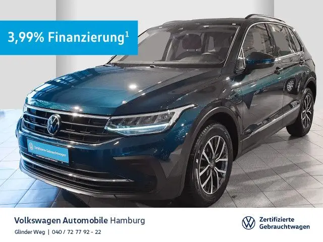 Photo 1 : Volkswagen Tiguan 2022 Essence