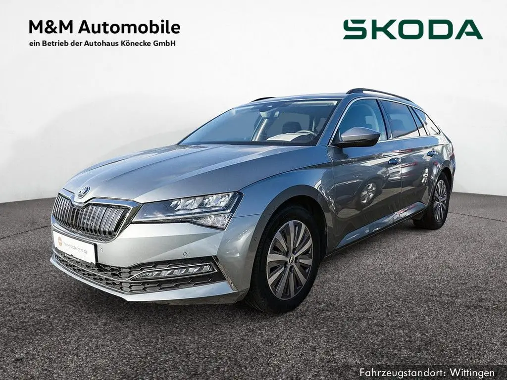 Photo 1 : Skoda Superb 2021 Hybride