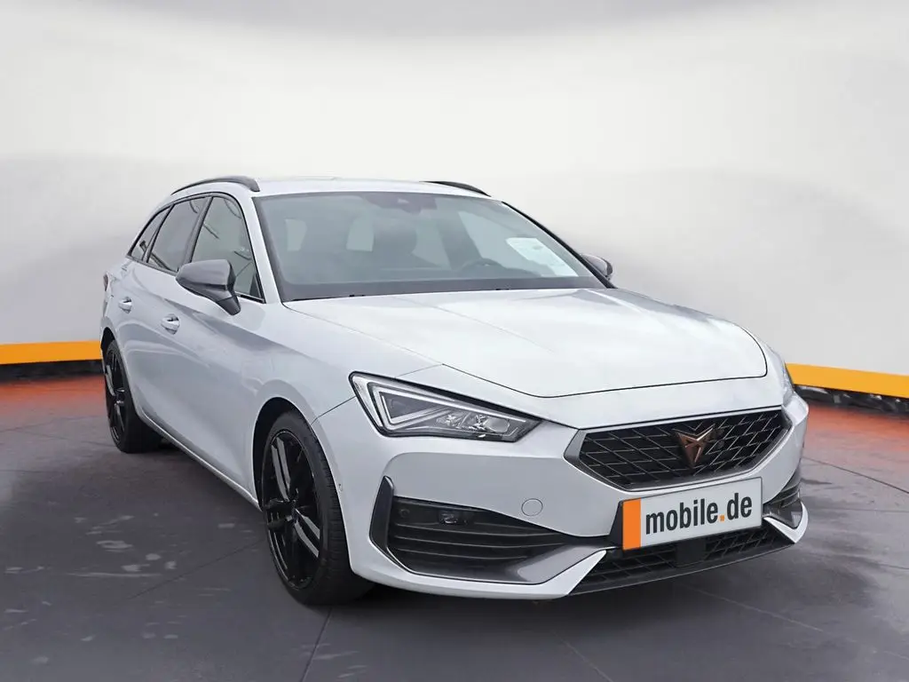 Photo 1 : Cupra Leon 2023 Petrol