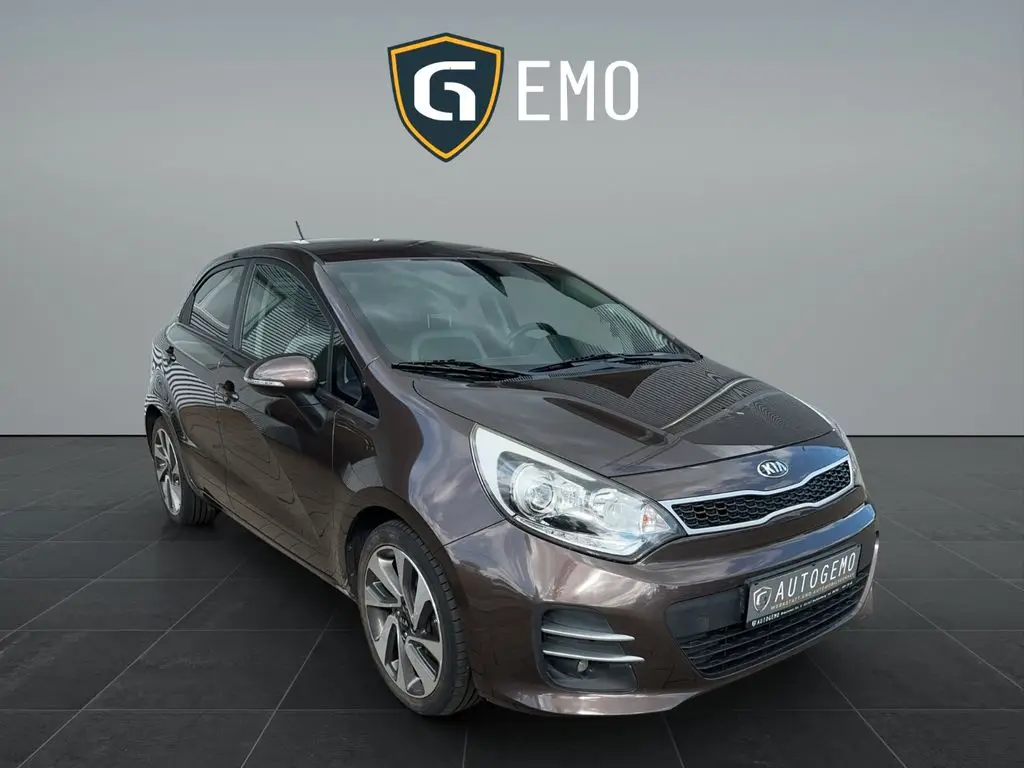 Photo 1 : Kia Rio 2015 Essence