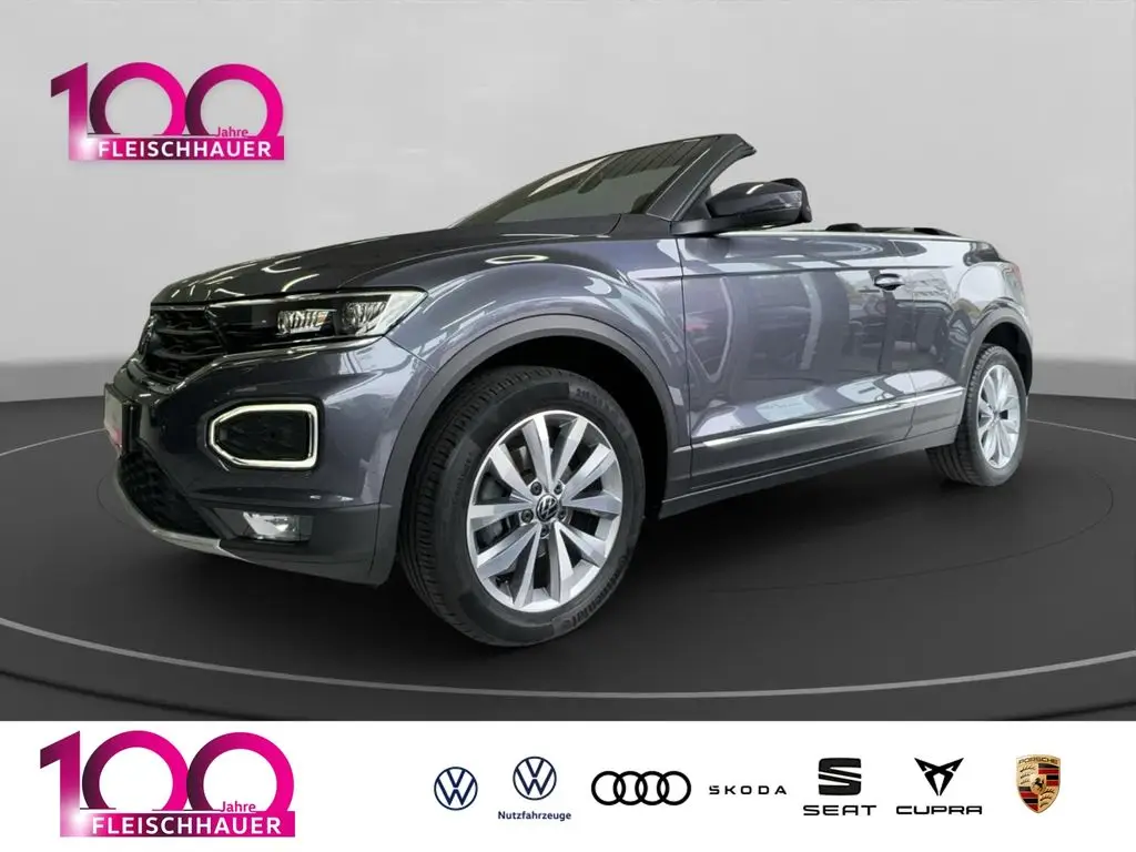 Photo 1 : Volkswagen T-roc 2021 Essence