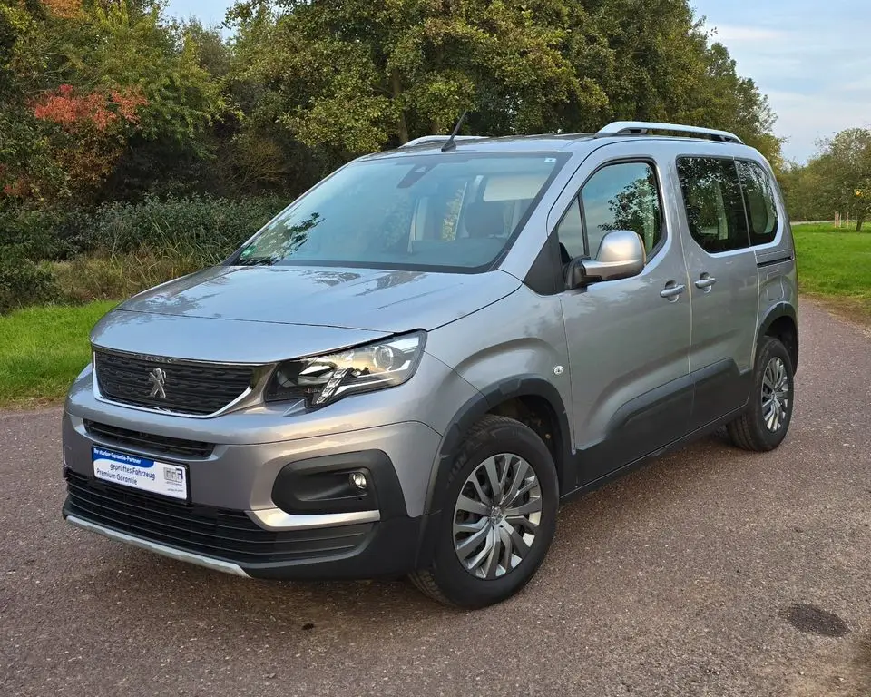 Photo 1 : Peugeot Rifter 2021 Diesel