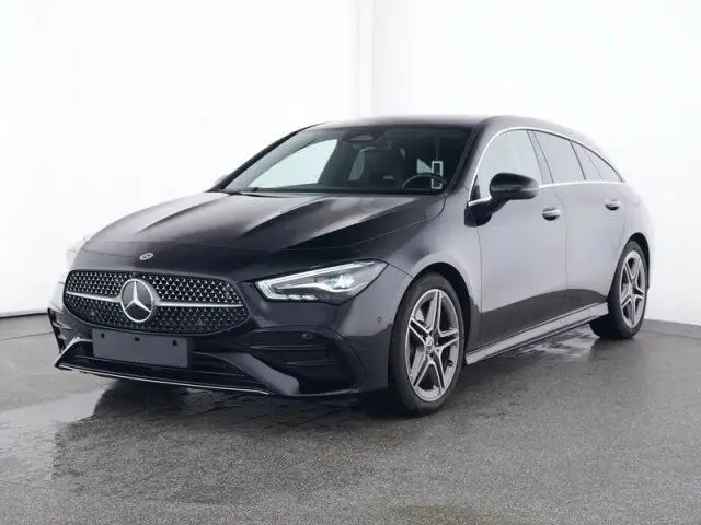 Photo 1 : Mercedes-benz Classe Cla 2023 Essence