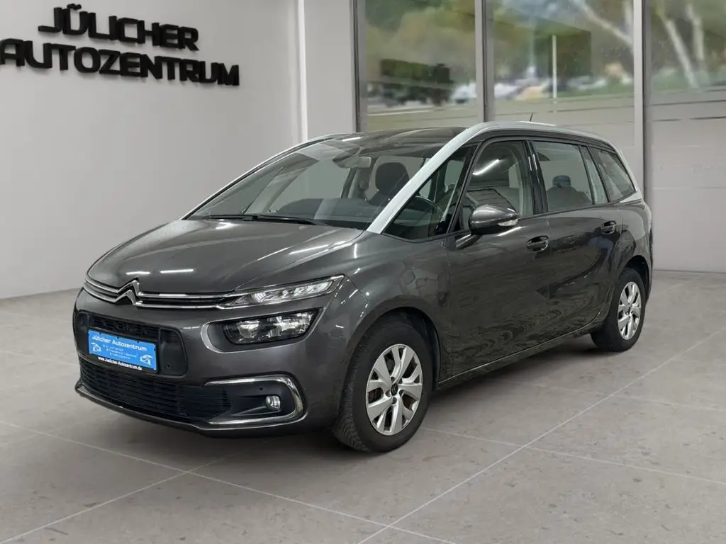 Photo 1 : Citroen C4 2019 Petrol