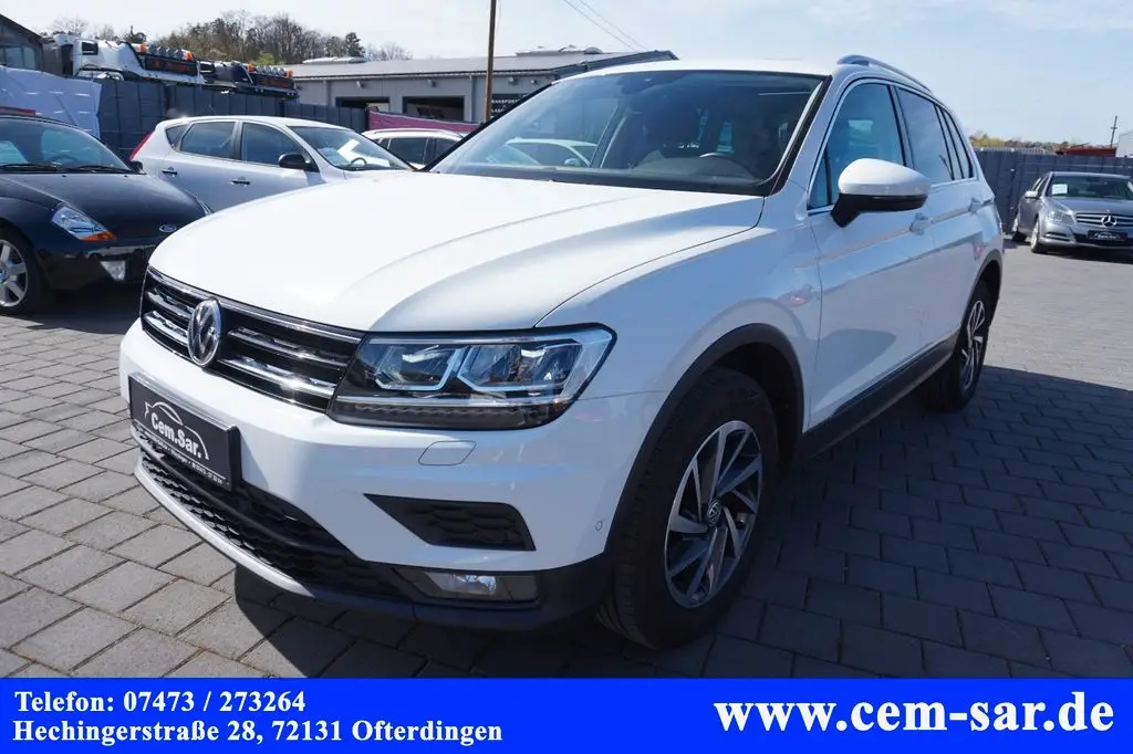 Photo 1 : Volkswagen Tiguan 2017 Essence