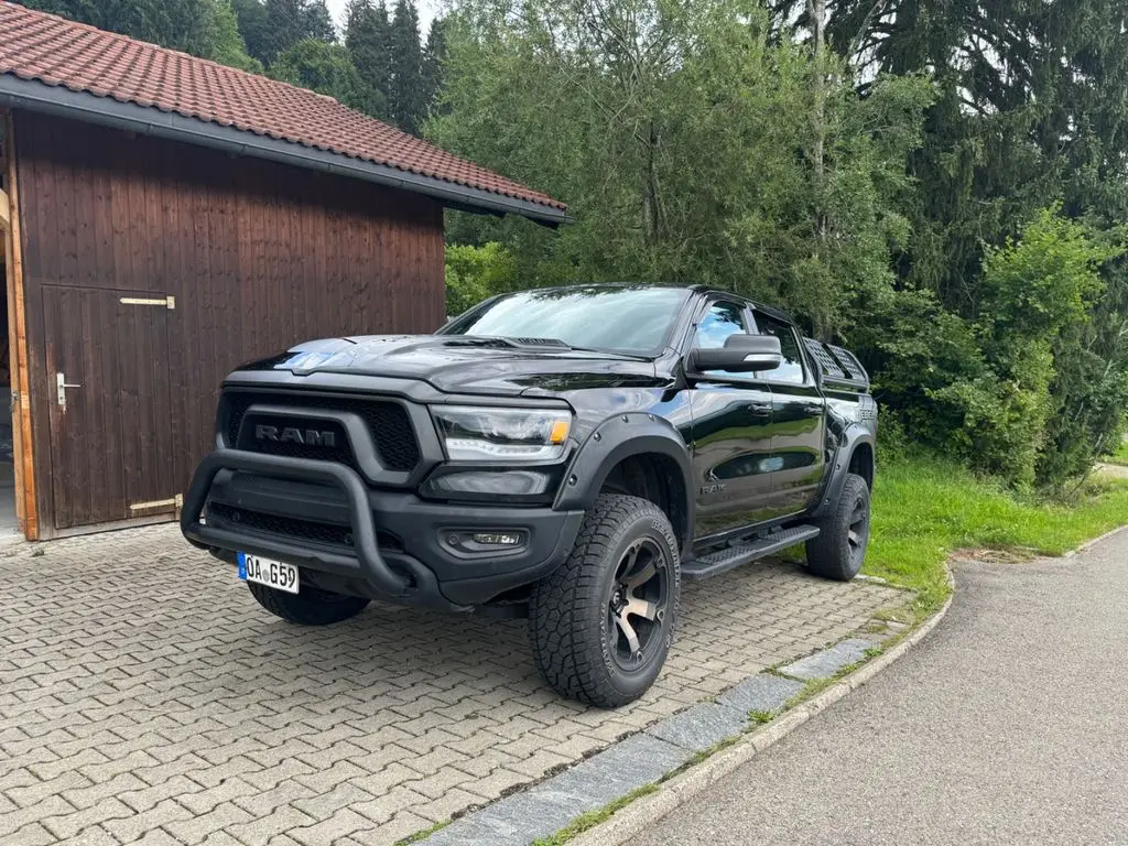 Photo 1 : Dodge Ram 2020 Petrol