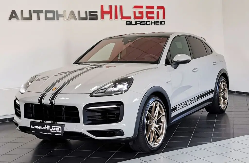 Photo 1 : Porsche Cayenne 2021 Hybrid