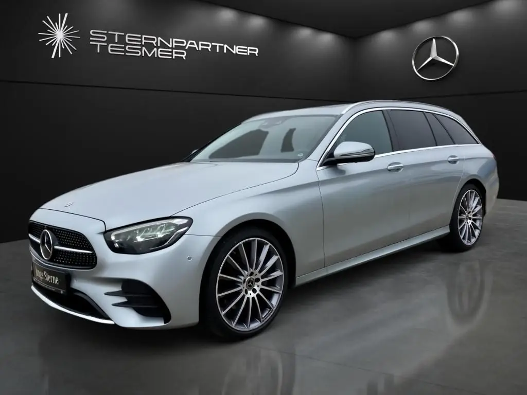 Photo 1 : Mercedes-benz Classe E 2023 Diesel