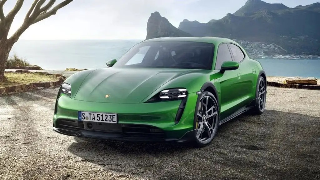 Photo 1 : Porsche Taycan 2021 Non renseigné