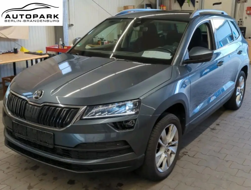 Photo 1 : Skoda Karoq 2019 Essence