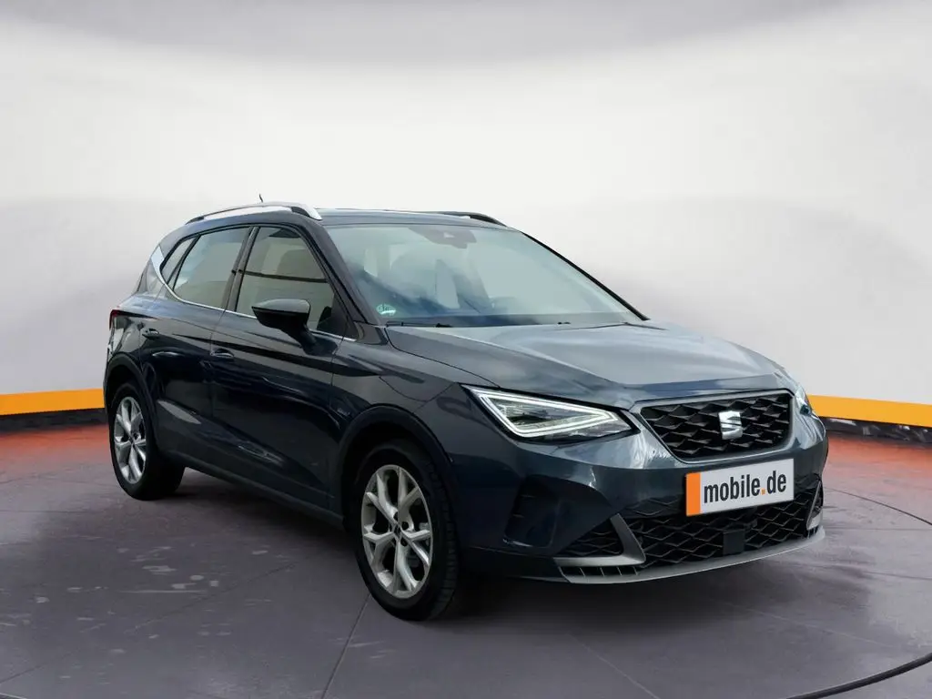 Photo 1 : Seat Arona 2023 Essence