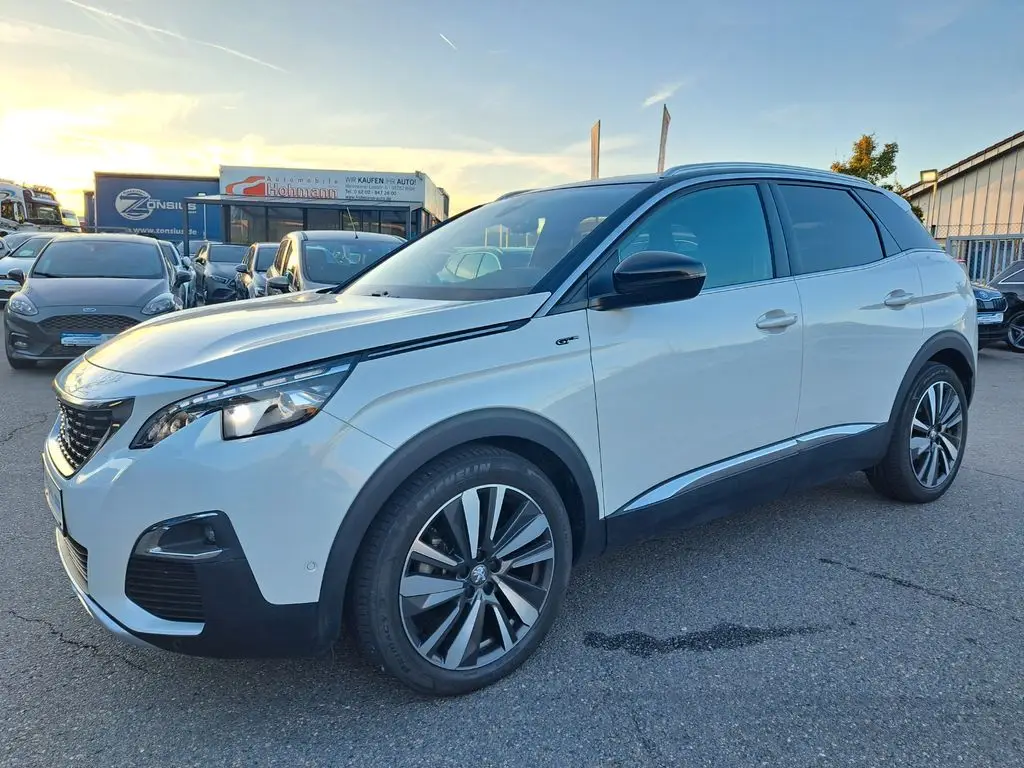 Photo 1 : Peugeot 3008 2019 Diesel