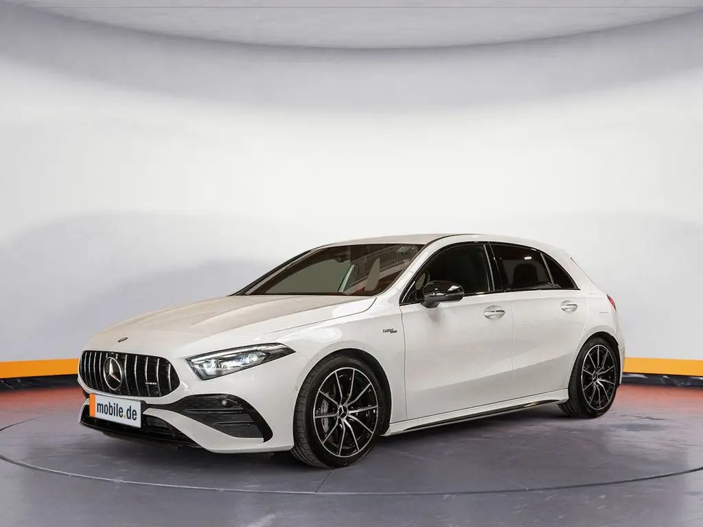 Photo 1 : Mercedes-benz Classe A 2023 Essence