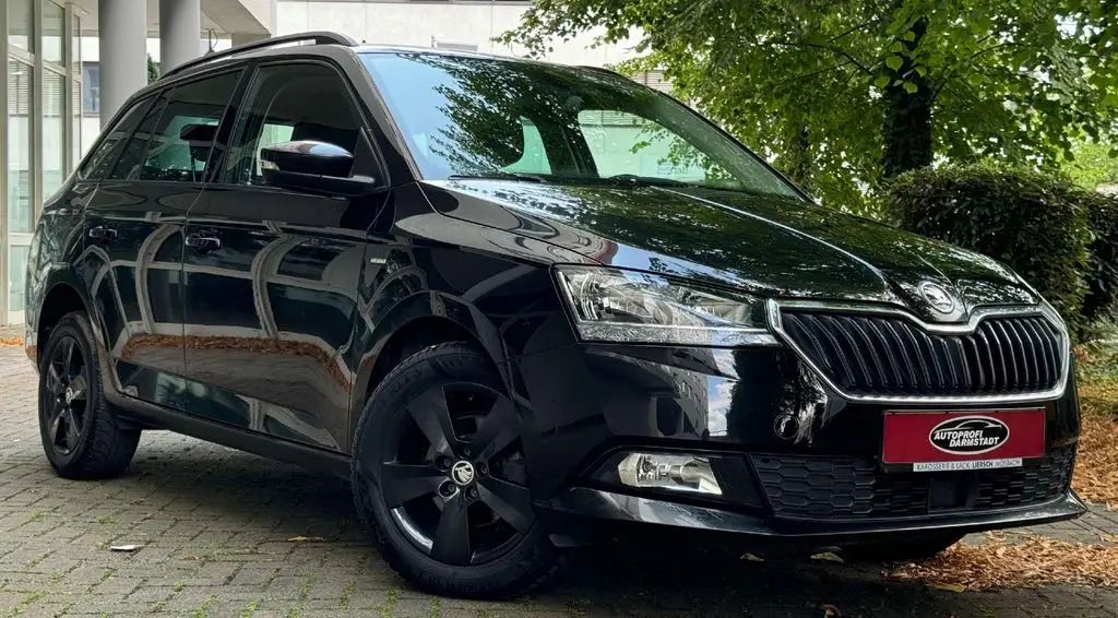 Photo 1 : Skoda Fabia 2018 Petrol