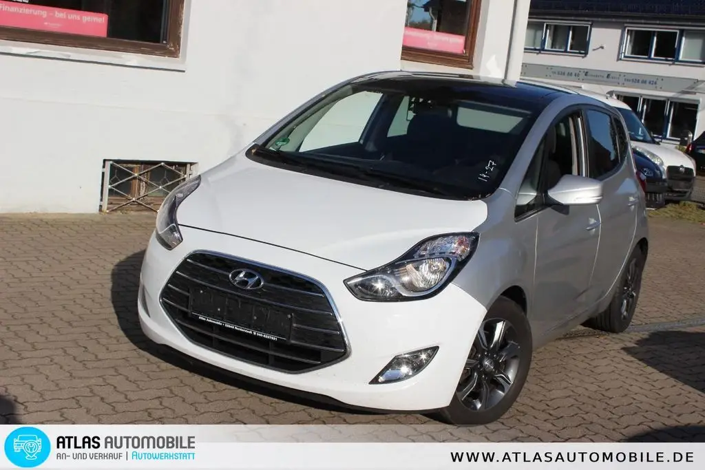 Photo 1 : Hyundai Ix20 2019 Petrol