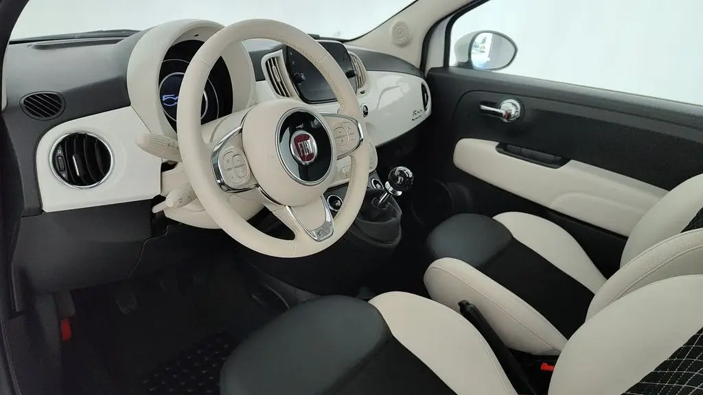 Photo 1 : Fiat 500 2023 Hybride