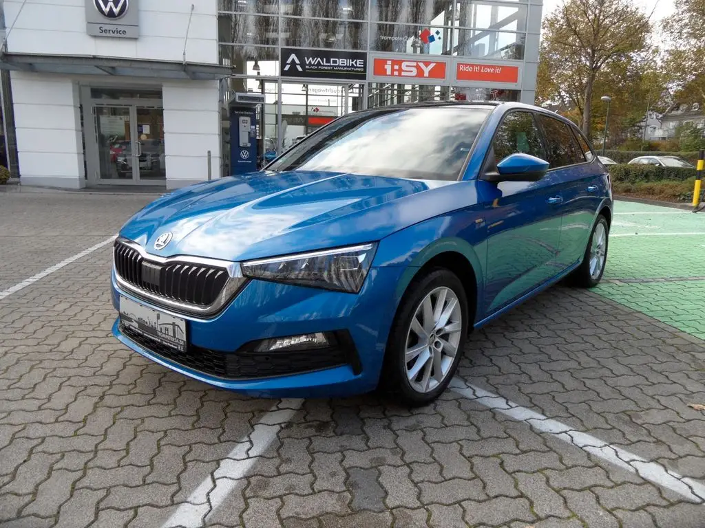 Photo 1 : Skoda Scala 2021 Essence