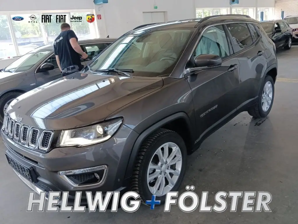 Photo 1 : Jeep Compass 2020 Essence