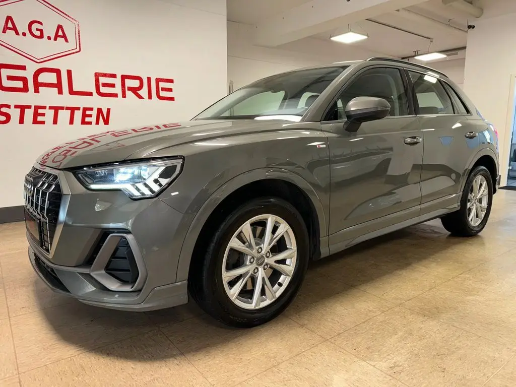 Photo 1 : Audi Q3 2019 Diesel