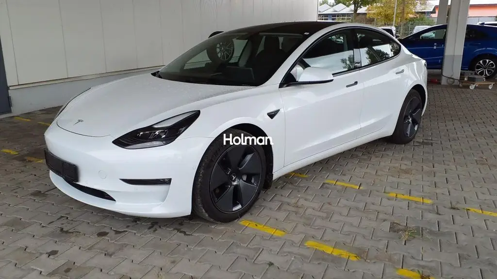 Photo 1 : Tesla Model 3 2021 Non renseigné