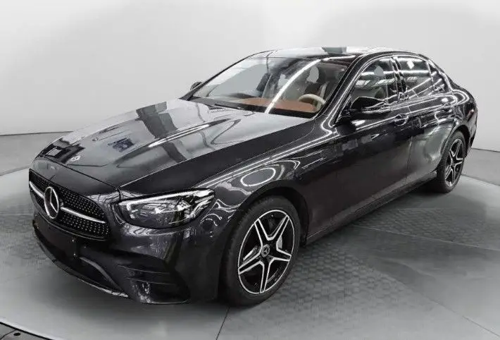 Photo 1 : Mercedes-benz Classe E 2021 Hybride