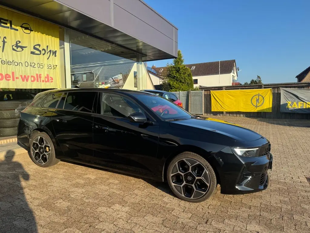 Photo 1 : Opel Astra 2023 Diesel