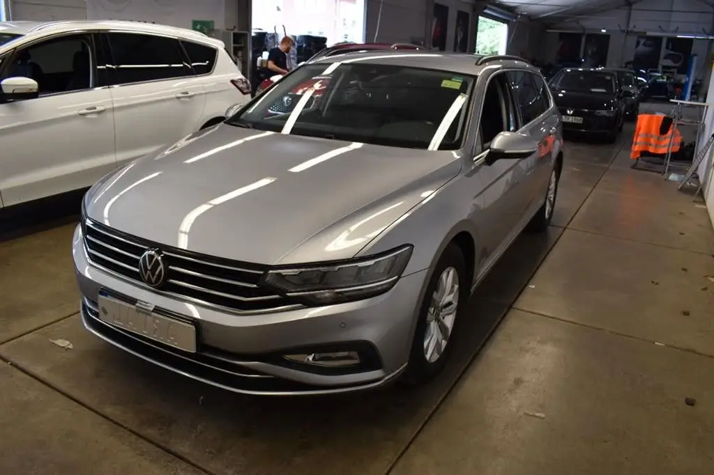 Photo 1 : Volkswagen Passat 2020 Diesel