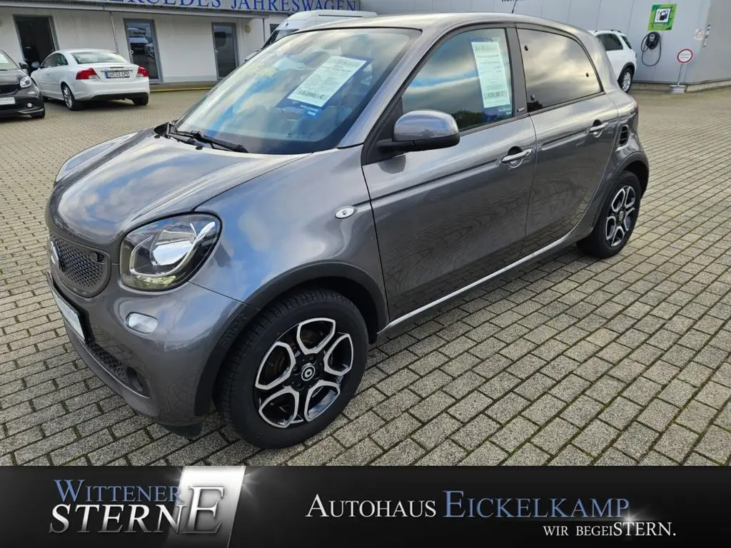 Photo 1 : Smart Forfour 2019 Essence