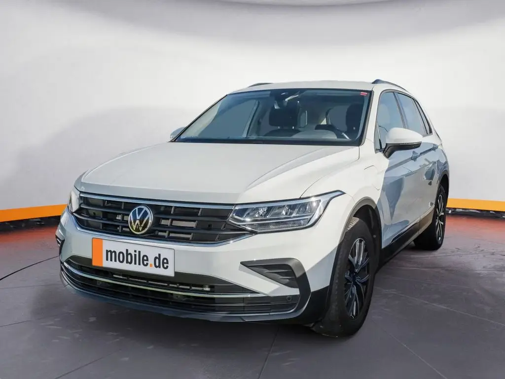 Photo 1 : Volkswagen Tiguan 2021 Hybrid