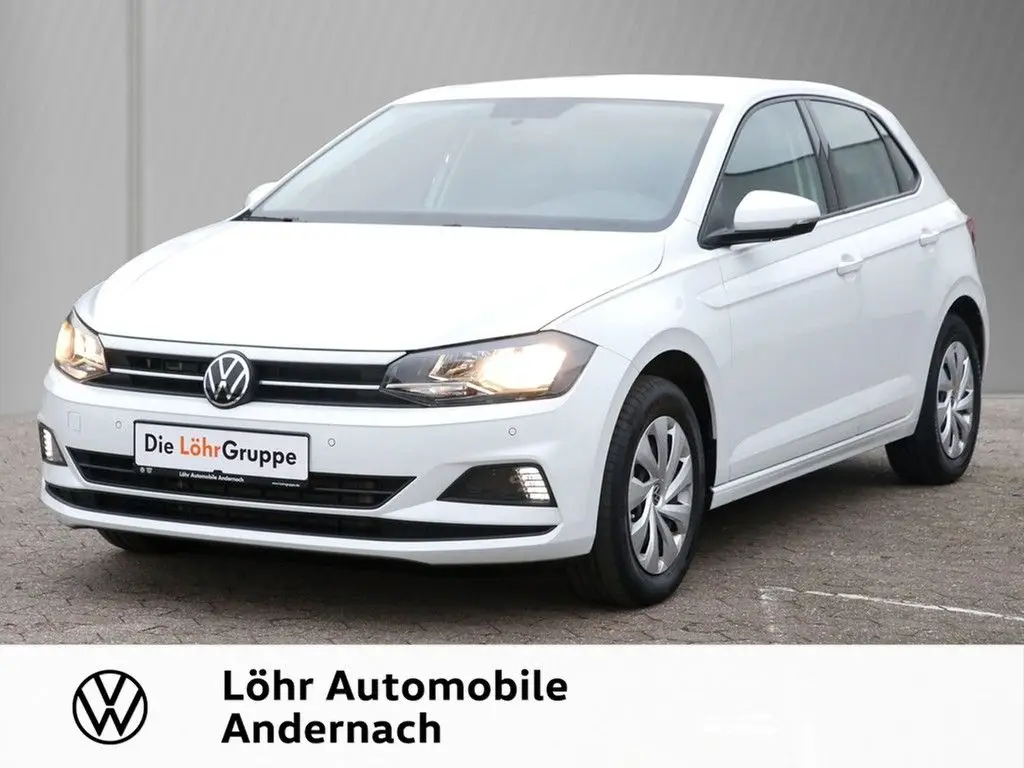 Photo 1 : Volkswagen Polo 2021 Essence