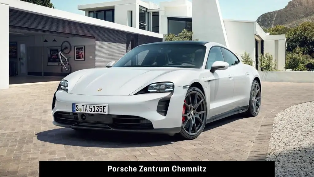 Photo 1 : Porsche Taycan 2023 Not specified