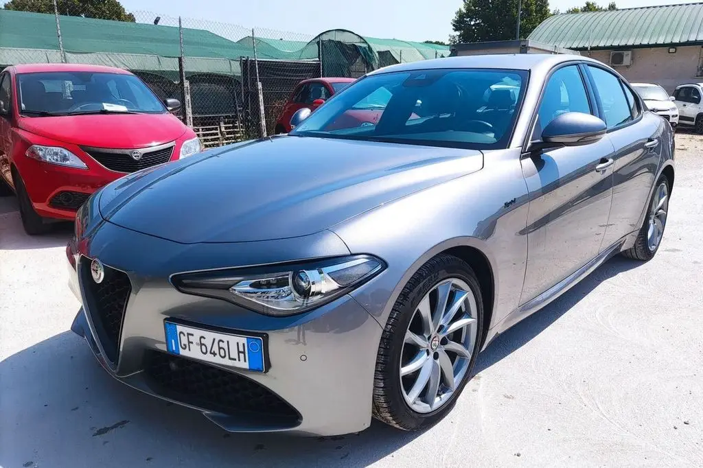 Photo 1 : Alfa Romeo Giulia 2021 Diesel