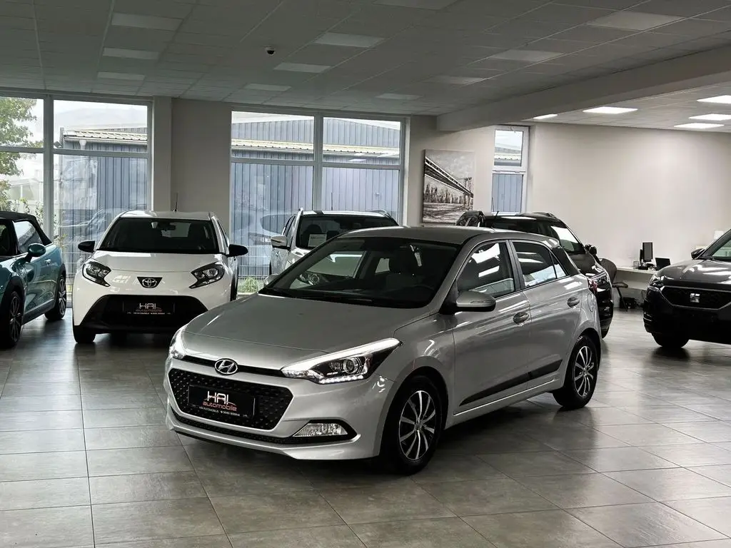 Photo 1 : Hyundai I20 2015 Essence