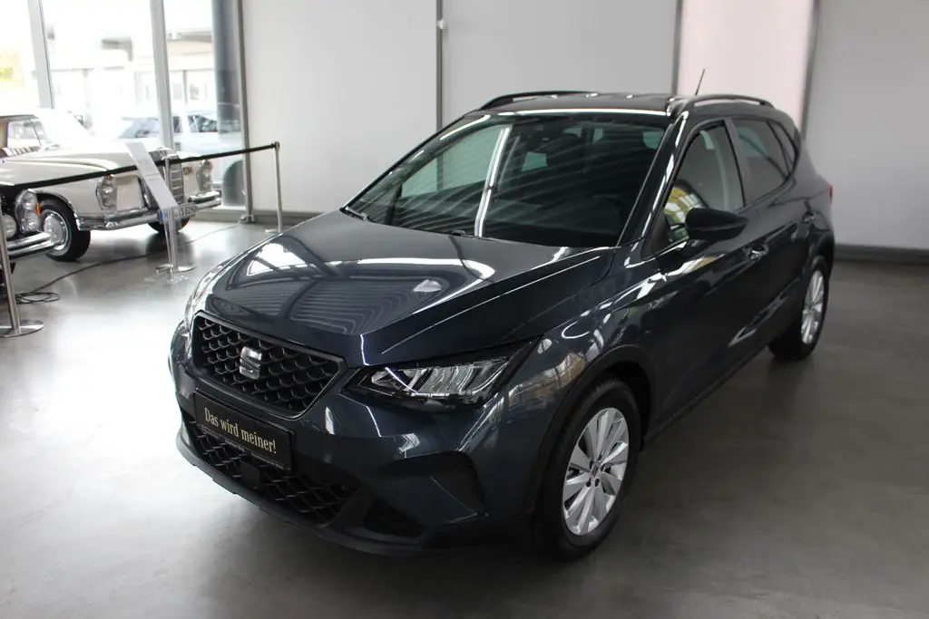 Photo 1 : Seat Arona 2024 Essence