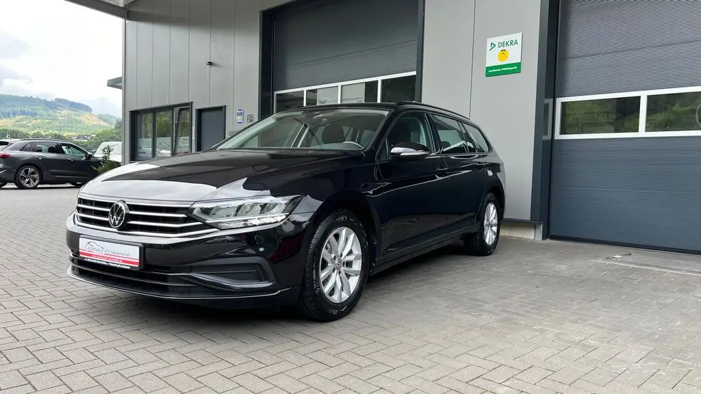 Photo 1 : Volkswagen Passat 2021 Diesel