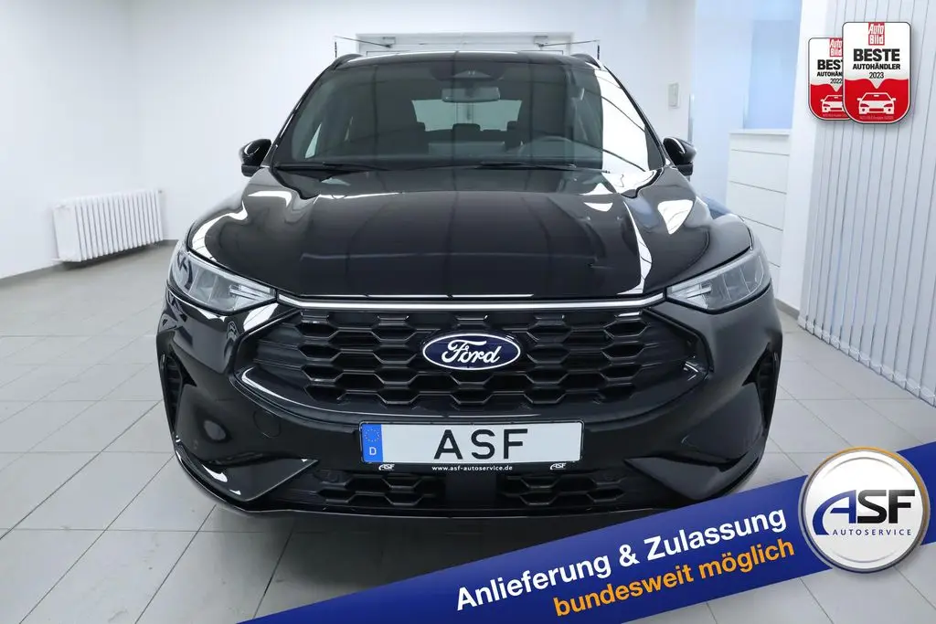 Photo 1 : Ford Kuga 2024 Essence