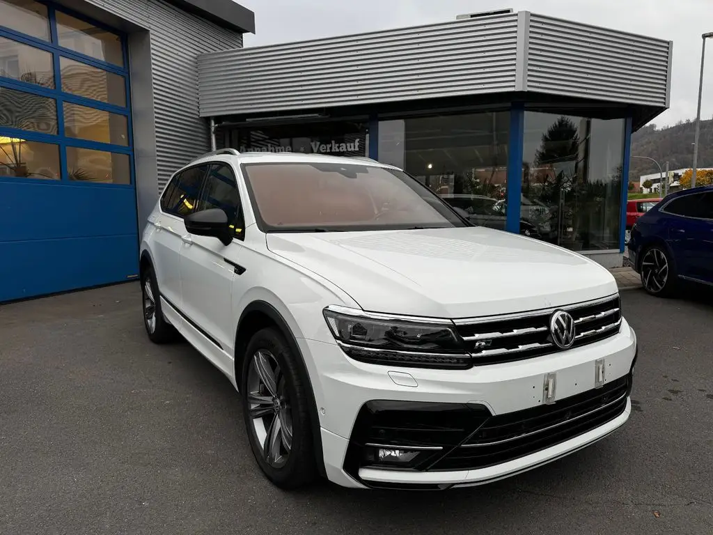 Photo 1 : Volkswagen Tiguan 2020 Diesel