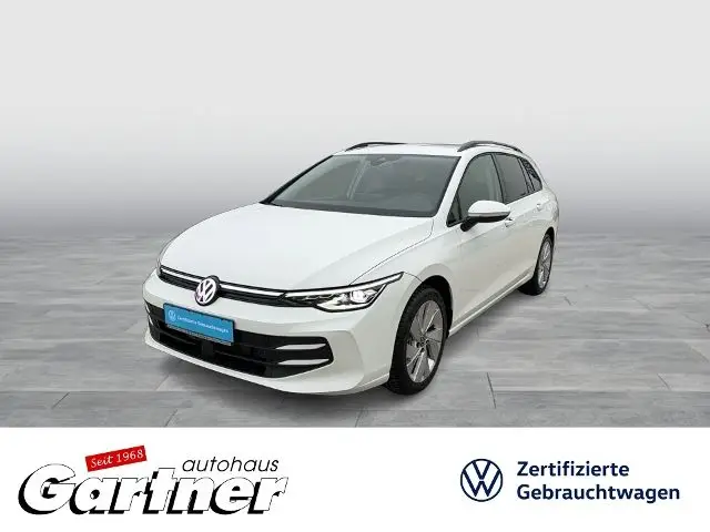 Photo 1 : Volkswagen Golf 2024 Petrol