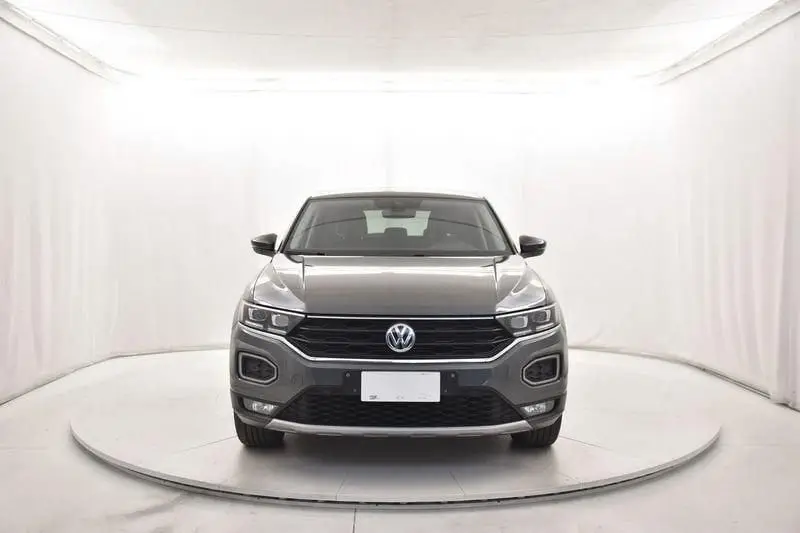 Photo 1 : Volkswagen T-roc 2019 Essence