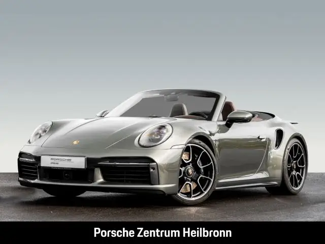 Photo 1 : Porsche 992 2023 Essence